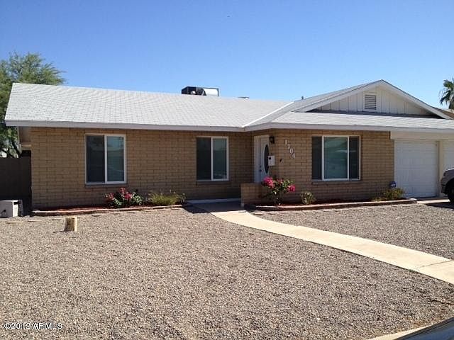 1st image of 1704 E Broadmor Dr