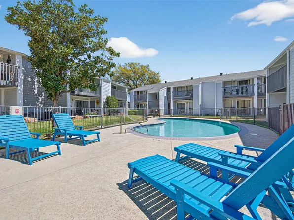 13151 Walden Rd APT 129, Montgomery, TX 77356