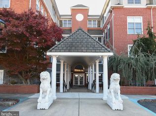 100 Aura Rd APT 111, Clayton, NJ 08312