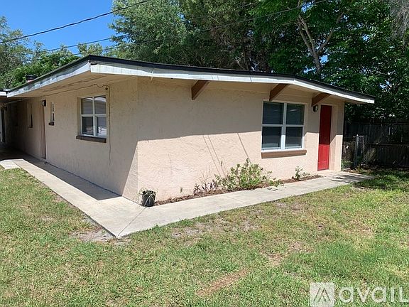 2nd image of 1818 Hacienda Way #1818