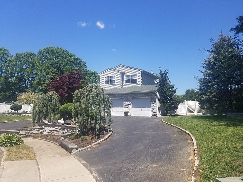 2nd image of 3 Bower Ct