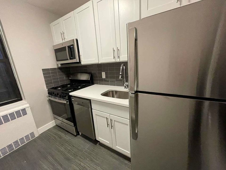 1st image of 3502 Kings Hwy #F0