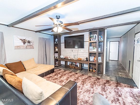 5th image of 1075 Jade Ln