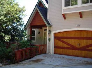 1269 Yosemite Dr, Lake Arrowhead, CA 92352