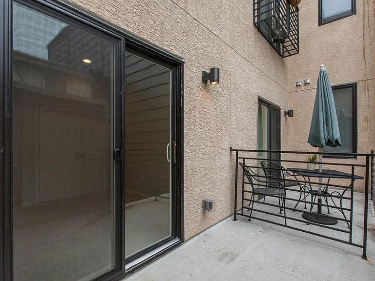 4304 Cresson St — Photo 40