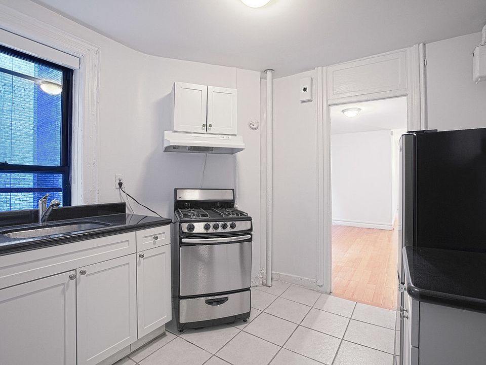 1st image of 168 E 80th St #3CR