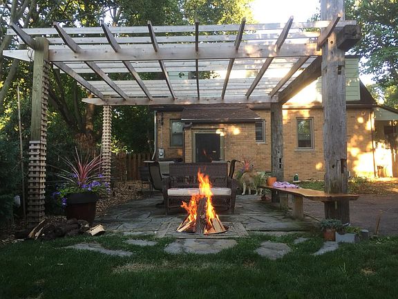 Fire pit