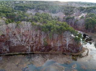 17 Depot Rd, Truro, MA 02666