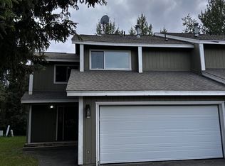8507 Mentra Cir, Anchorage, AK 99518