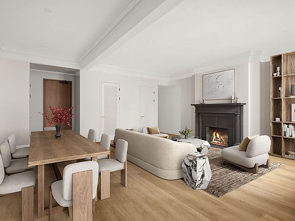 3rd image of 110 E 37th St #400