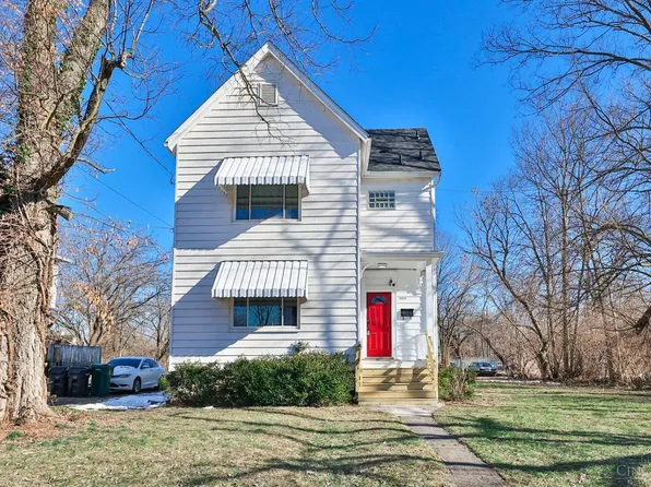 8420 Anthony Wayne Ave, Cincinnati, OH 45216