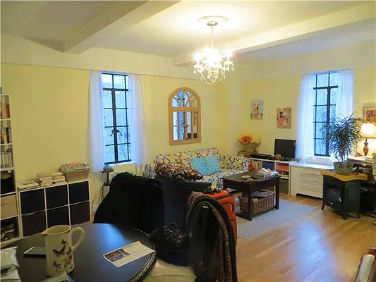 Rented by Tudor Realty | media 20