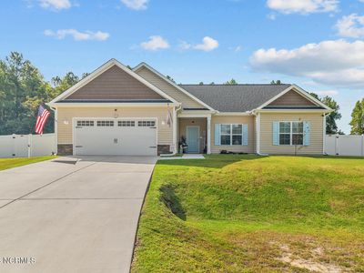 302 Ridge Land Court, Maysville, NC, 28555