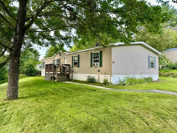 52 Morways Park, Charlestown, NH 03603