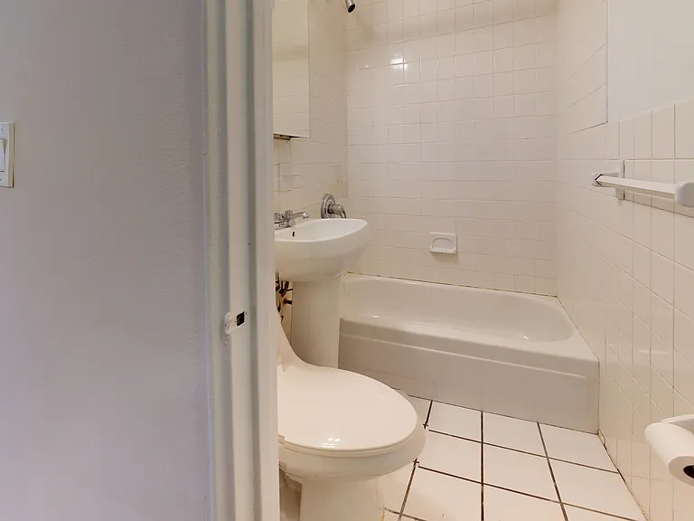 354 E 83rd St #3J — Photo 4