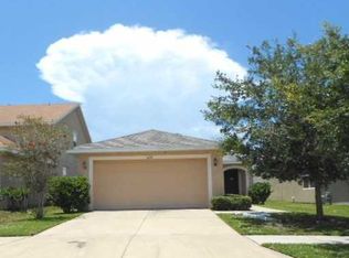 10413 Avelar Ridge Dr, Riverview, FL 33578