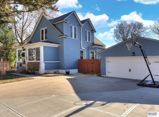 3211 Wright St, Omaha, NE 68105