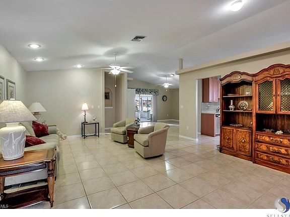 2nd image of 13890 White Gardenia Way