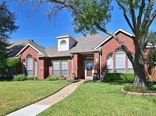 723 E Grubb Dr, Mesquite, TX