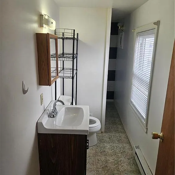546 E Kline Ave — Photo 9