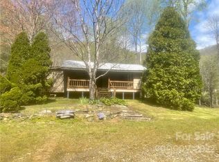 203 Little Sams Cv, Balsam Grove, NC 28708