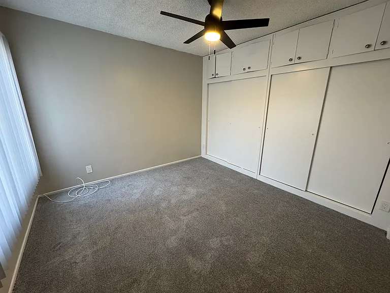 5068 Franklin Ave — Photo 9