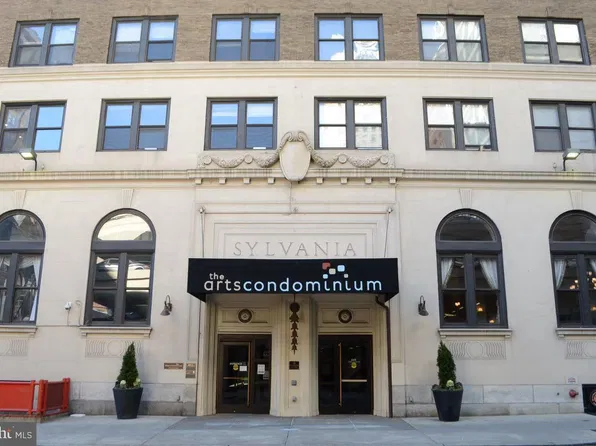1324 Locust St APT 1202, Philadelphia, PA 19107