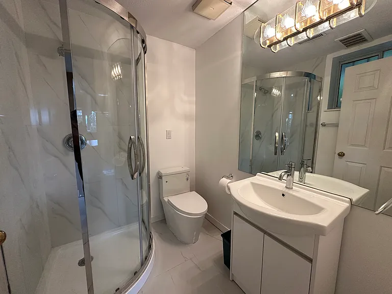 4825 Headland Close — Photo 7