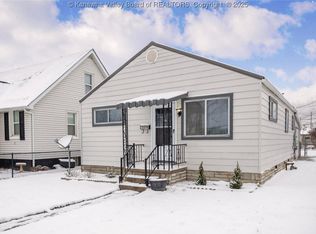 2374 Harrison Ave, Saint Albans, WV 25177