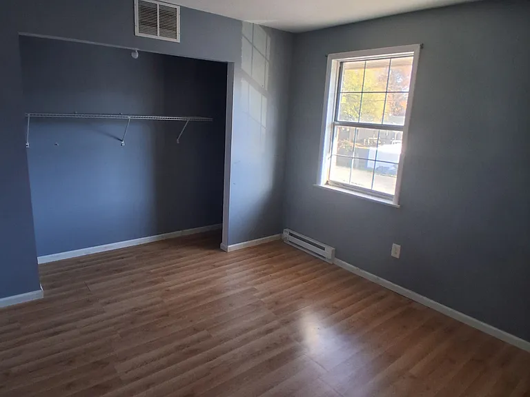 29 Jean St #D — Photo 2