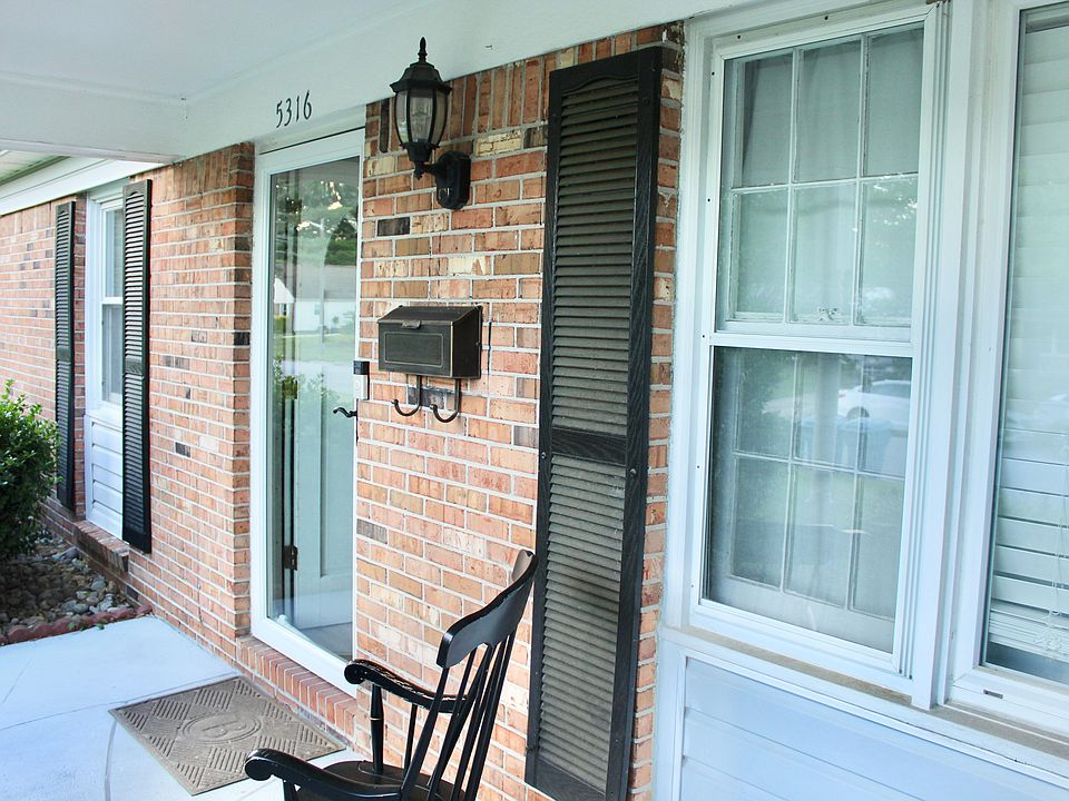 1st image of 5316 Thornbury Ln