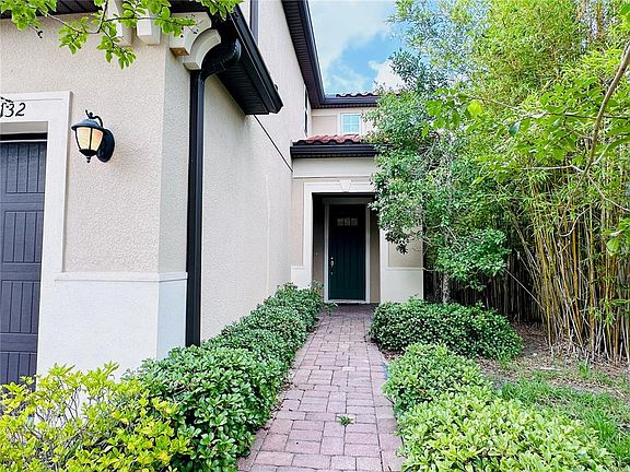 3rd image of 10132 GRAND OAK CIRCLE