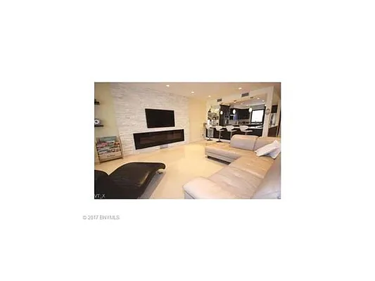 Sold by Bergen Basin Real Estate | media 2