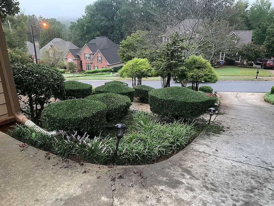 1st image of 1032 Avery Creek Dr
