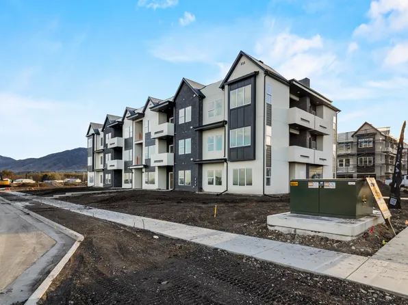 3090 S 225 W Unit F302, Nibley, UT 84321