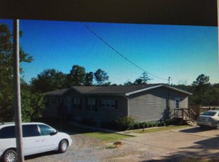 8 Blackbottom Rd, Seale, AL 36875