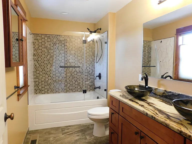 117 Whispering Meadows Trl — Photo 8