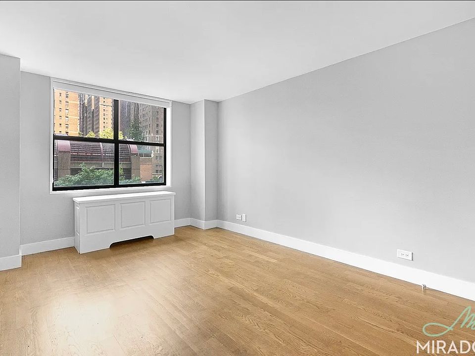 1st image of 330 E 39th St APT 3G