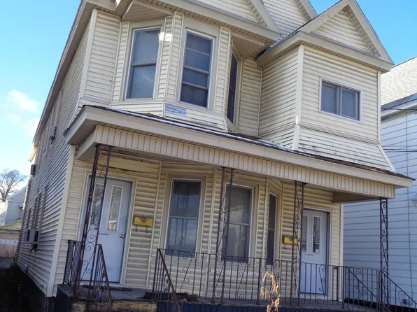 950 Emmett Street, Schenectady, NY 12307