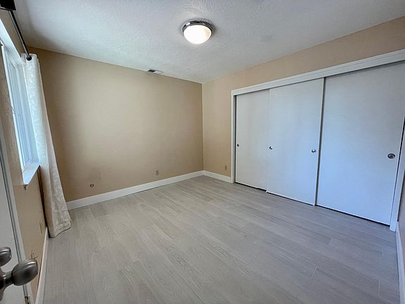 5th image of 412 Persifer St APT A
