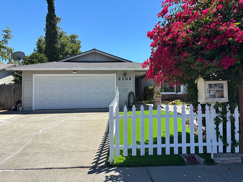 1st image of 2102 California Dr