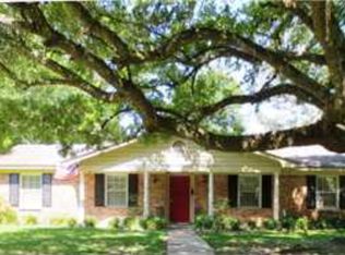 8 Maury Dr, Mobile, AL 36606