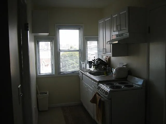 418 Undercliff Ave #3 — Photo 5