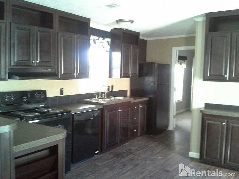 1st image of 808 Twin Parks Ct