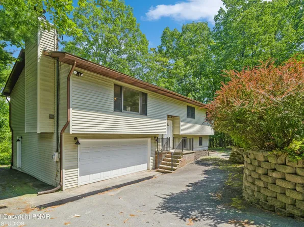 136 Lewis Rd, Milford, PA 18337
