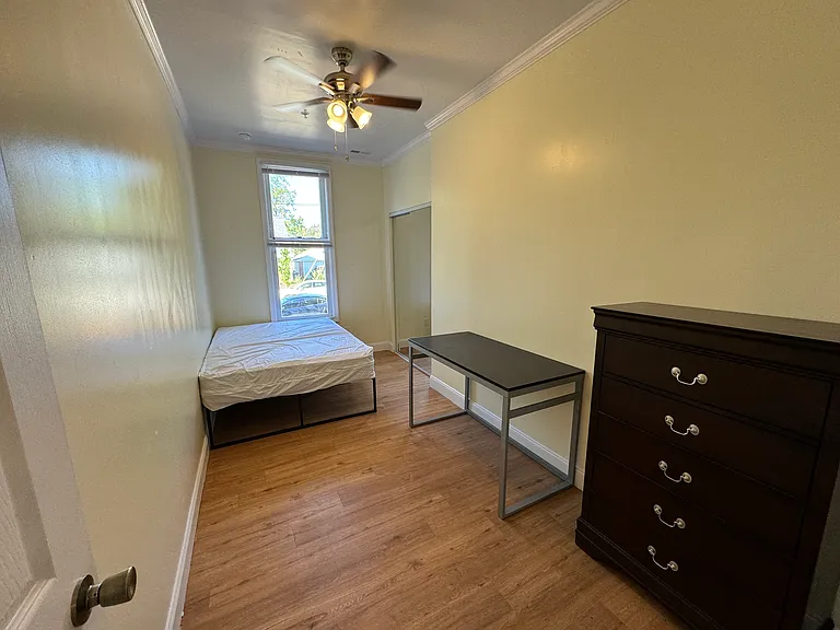 1346 Geddes Ave #3 — Photo 11