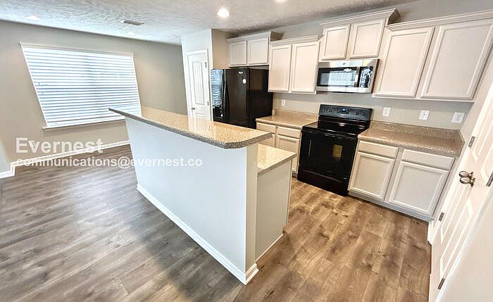 1st image of 4706 Chelanie Cir
