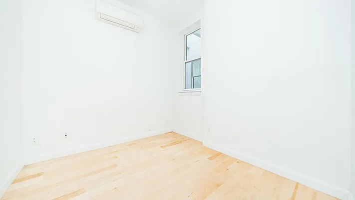 Rented by Nooklyn NYC LLC | media 6