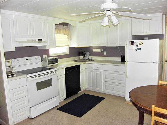 3rd image of 9790 66th St N Lot 298
