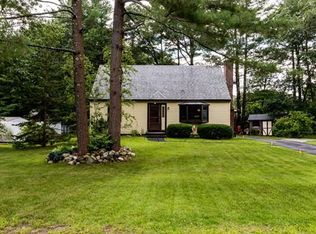 12 Brooks Rd, Salisbury, MA 01952